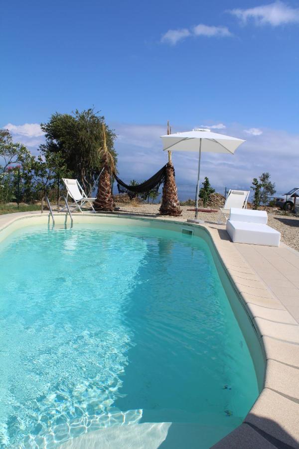 Villa Clicla - Pool, Sea,Hommock Swing And Laziness Imperia Eksteriør bilde