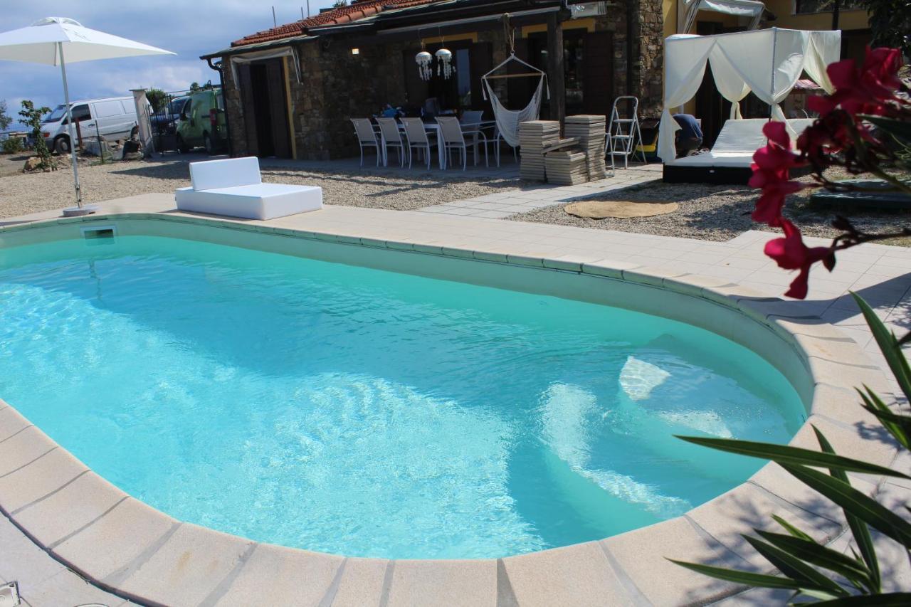 Villa Clicla - Pool, Sea,Hommock Swing And Laziness Imperia Eksteriør bilde
